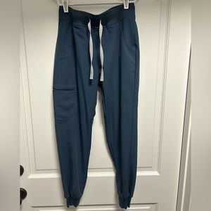 Figs scrub bottoms Zamora joggers dark harbor